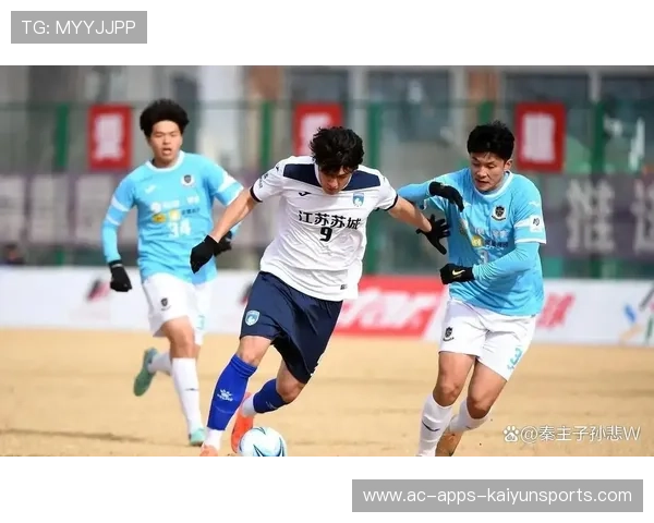 职业球员是否支持参与政策宣传与社会倡导活动，职业球员和业余球员